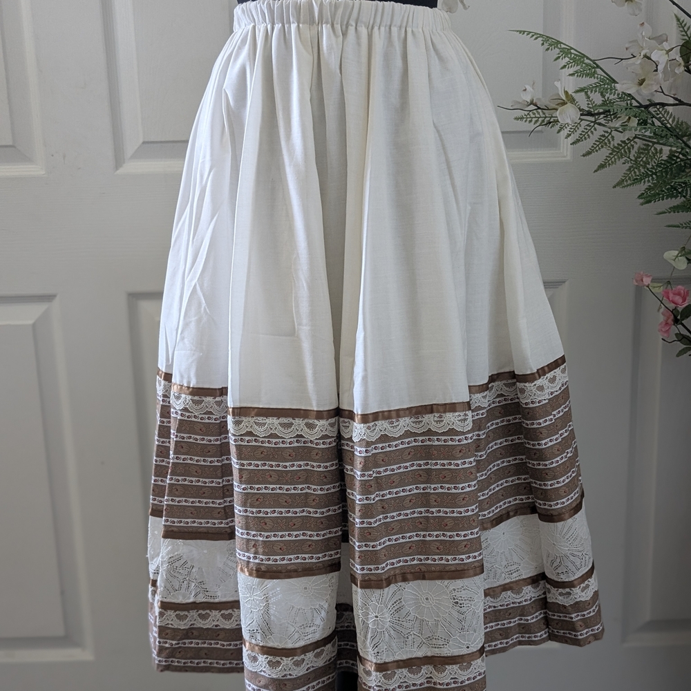 Vintage Carefree Fashions Scottsdale Lace Western Prairie Midi Skirt - USA.